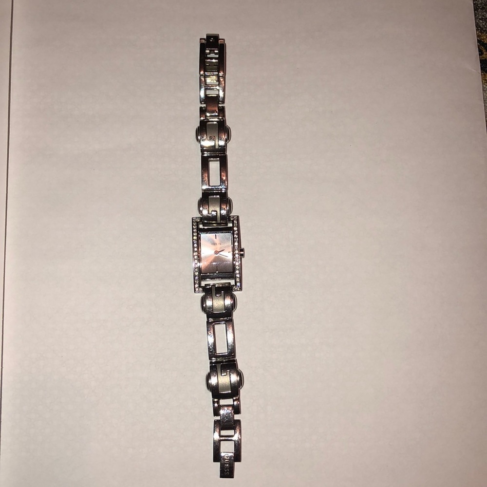 GUESS WATCH - Picture 3 of 4